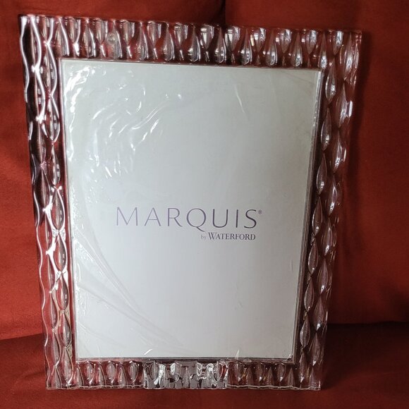 New, in the box 8x10 Waterford Crystal Rainfall by Marquis frame - Picture 1 of 6